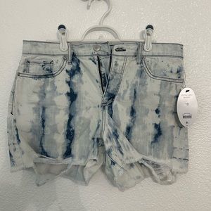 Denim tie dye short, never worn, size 10